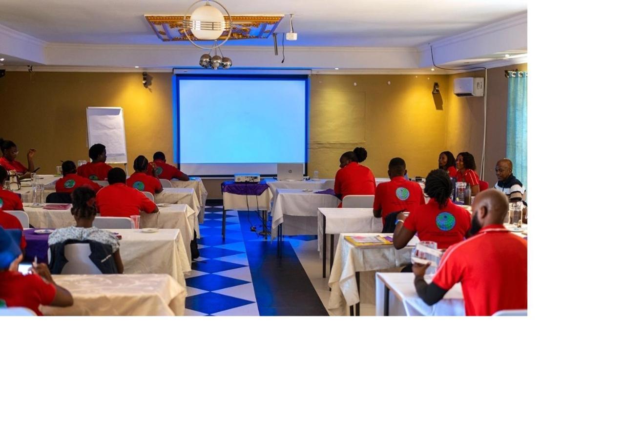 Msc Hotel Otjiwarongo Monitronics Exterior foto