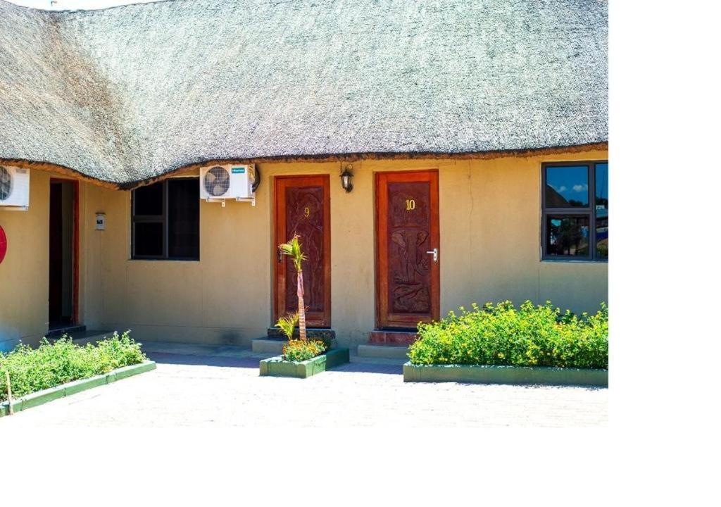 Msc Hotel Otjiwarongo Monitronics Exterior foto